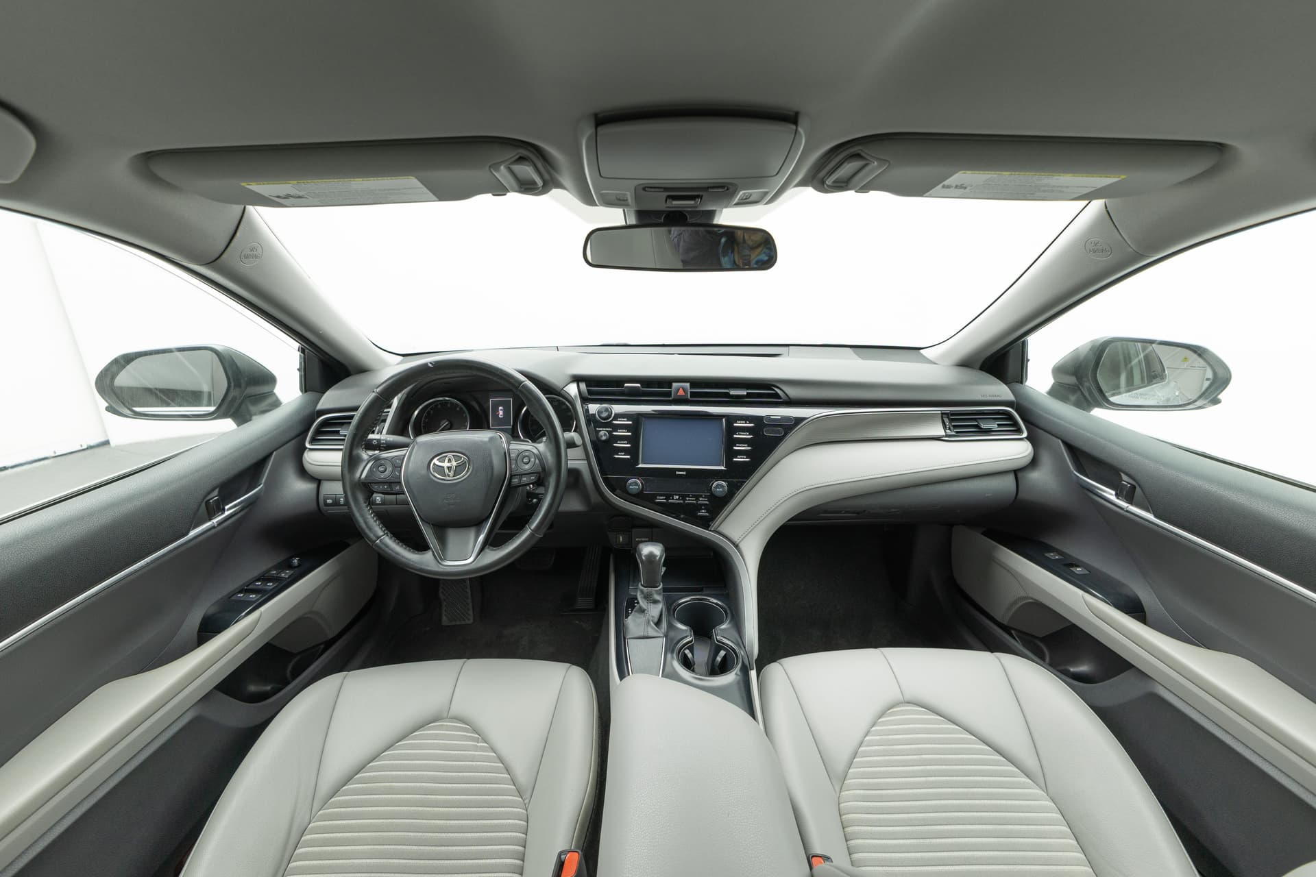 TOYOTA Camry 2020 - 8
