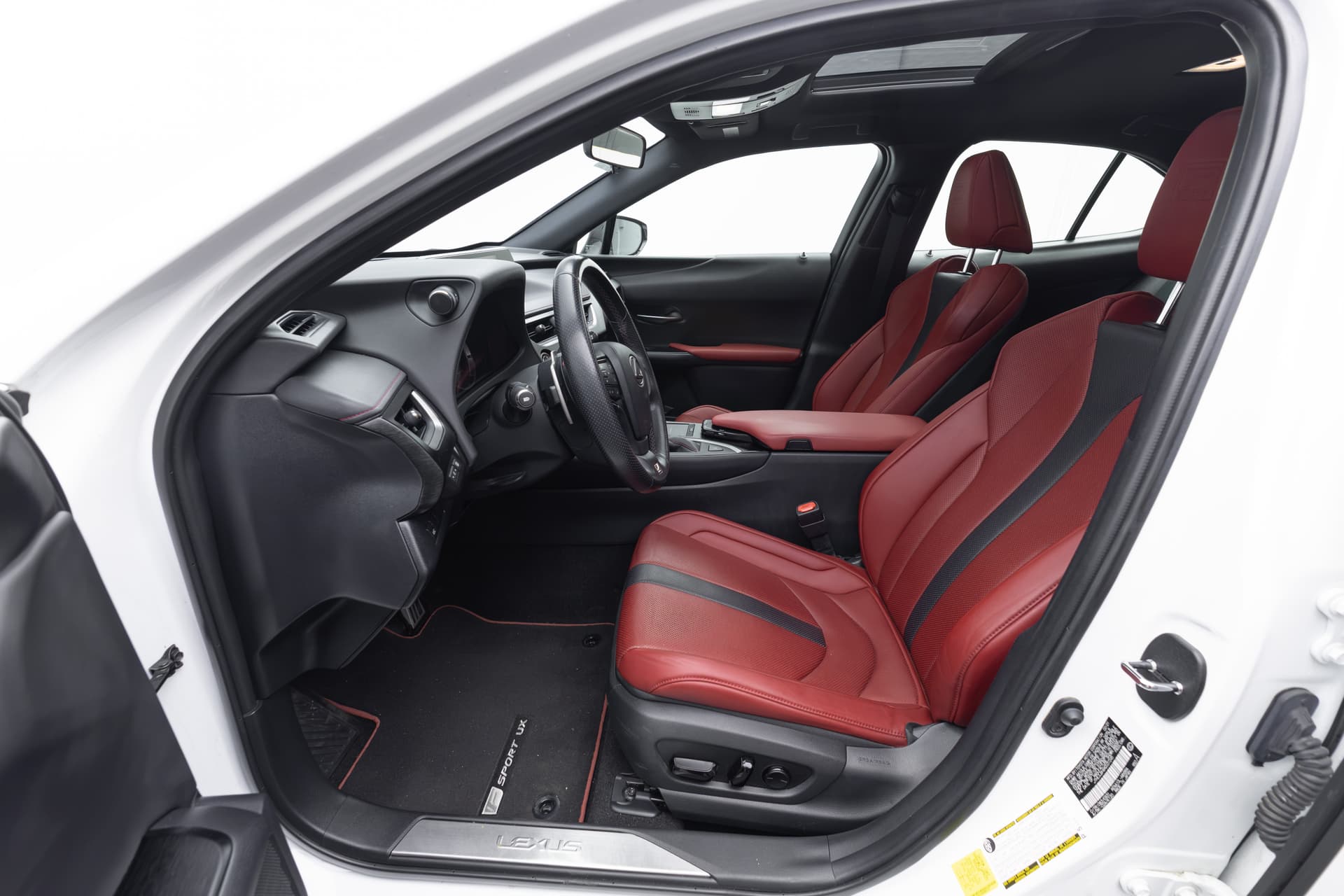 LEXUS UX 2021 - 10