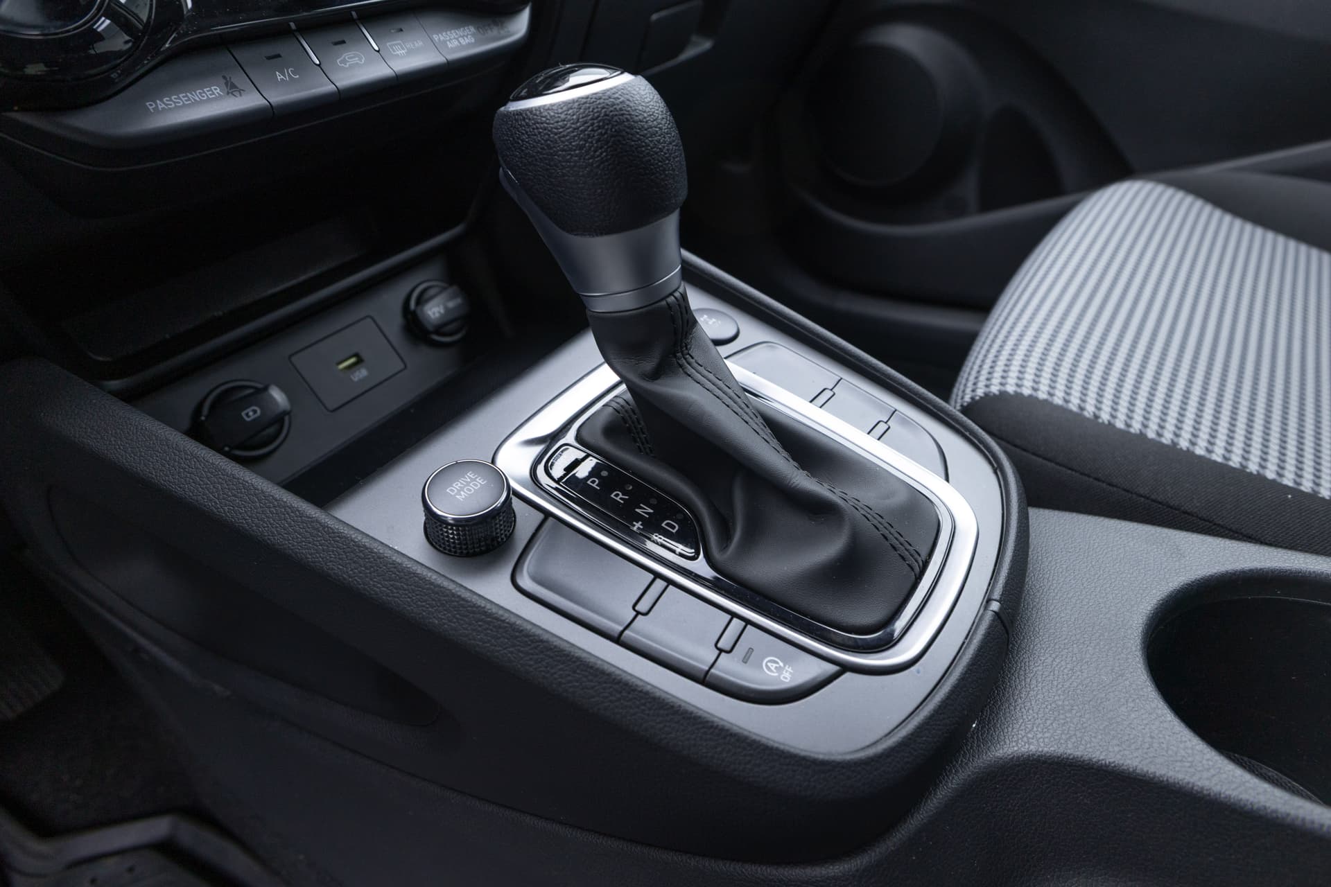 HYUNDAI Kona 2022 - 9