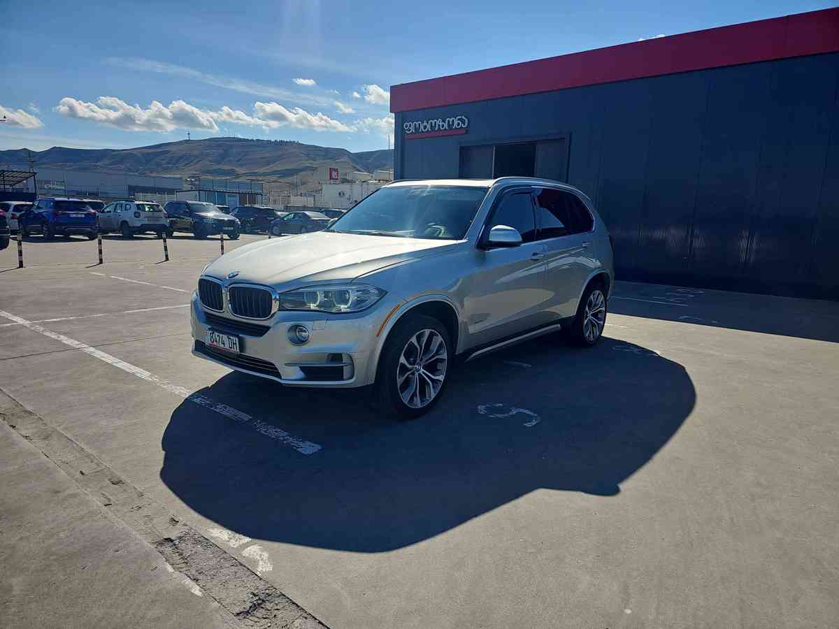 BMW X5 2015 - 1