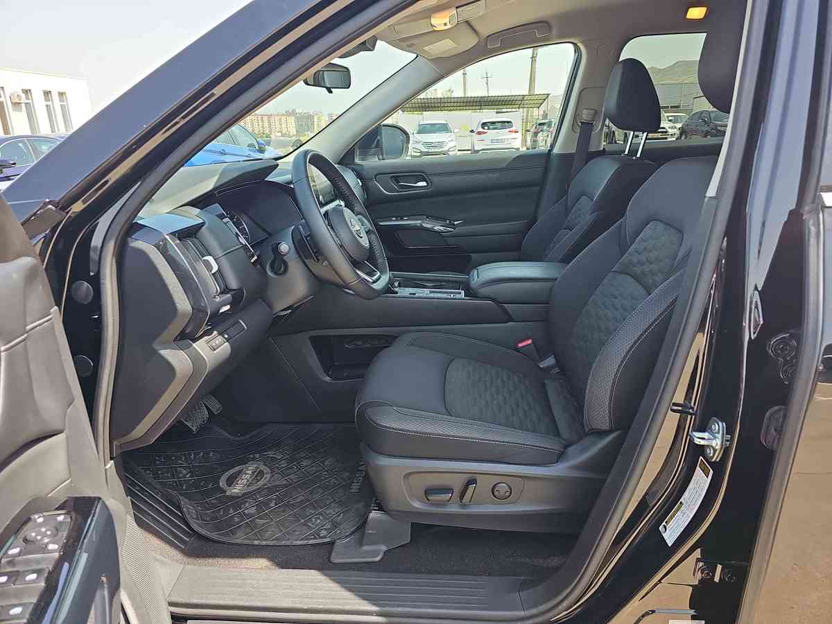 NISSAN Pathfinder 2022 - 10
