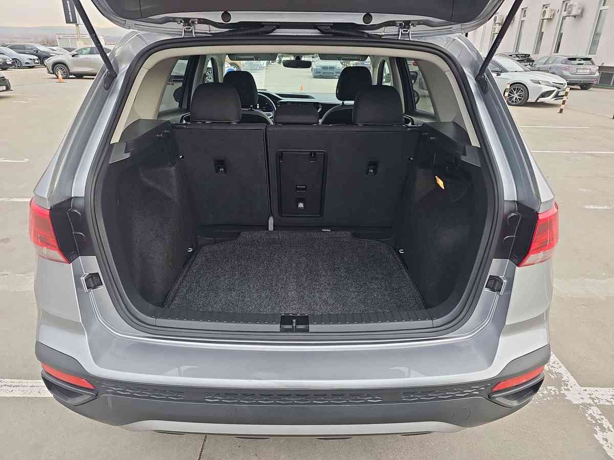 VOLKSWAGEN Taos 2023 - 7