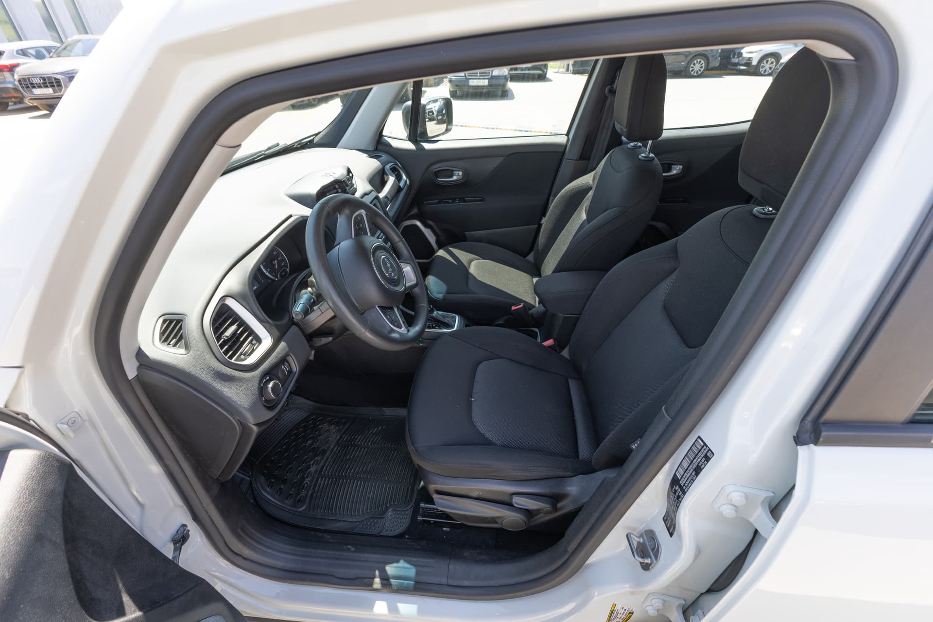 JEEP Renegade 2020 - 10