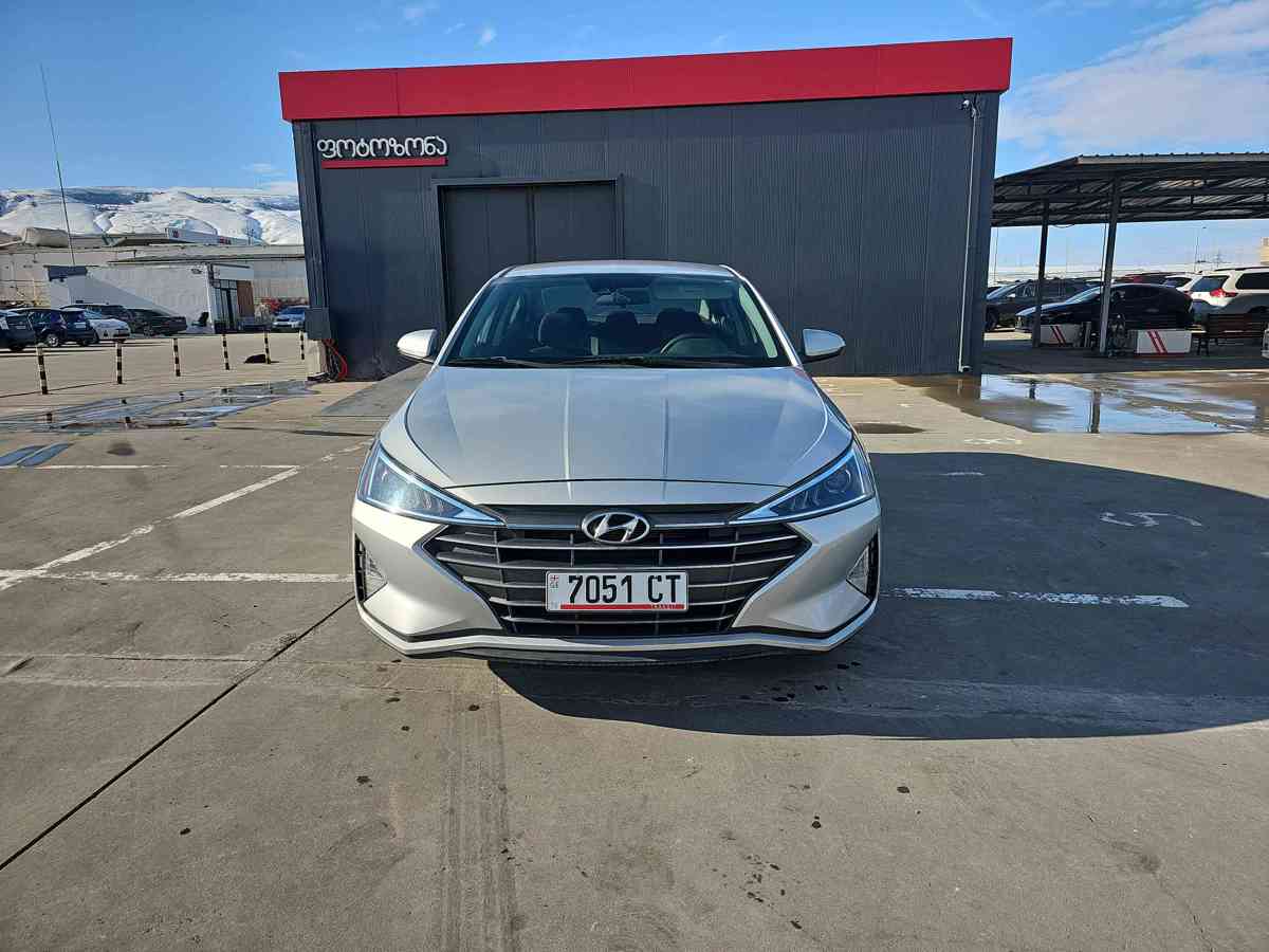 HYUNDAI Elantra 2020 - 2