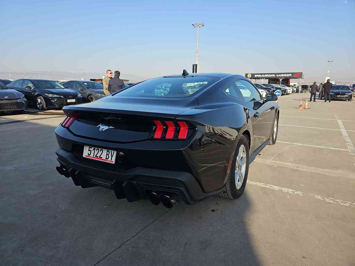FORD Mustang 2024 - 5