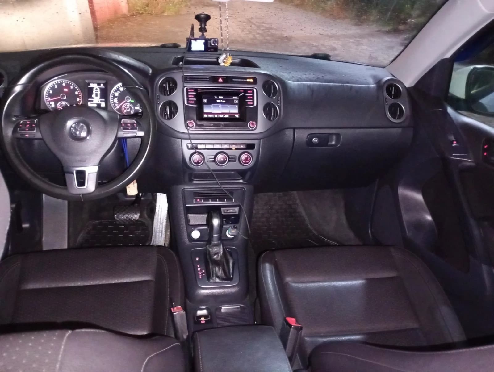 Volkswagen Tiguan 2016 - 1
