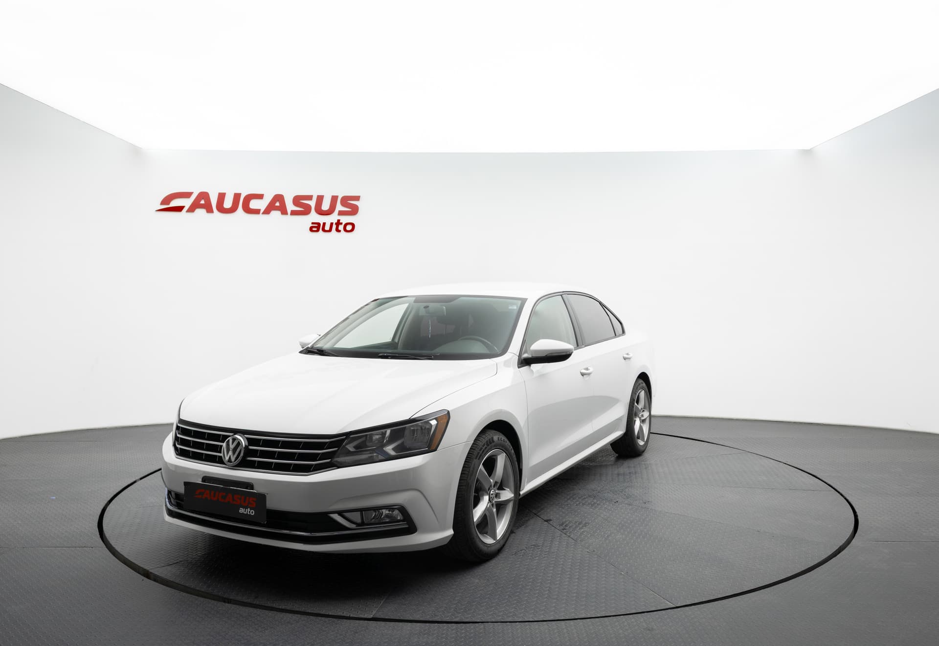 VOLKSWAGEN Passat 2018 - 1