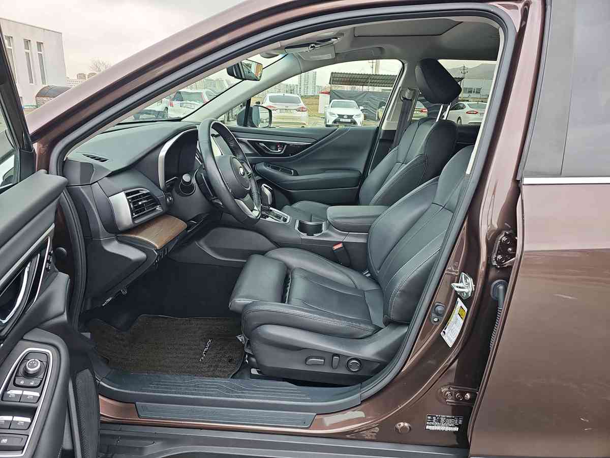 SUBARU Outback 2022 - 10