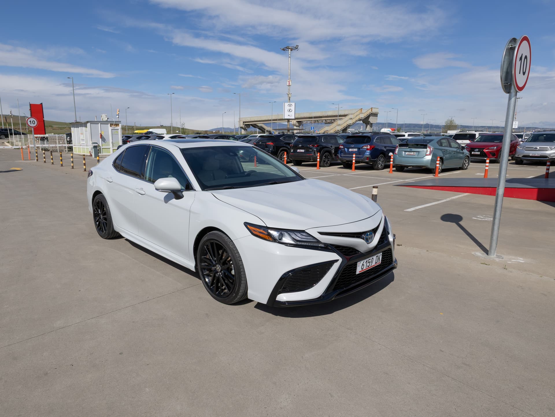 TOYOTA Camry 2023 - 3