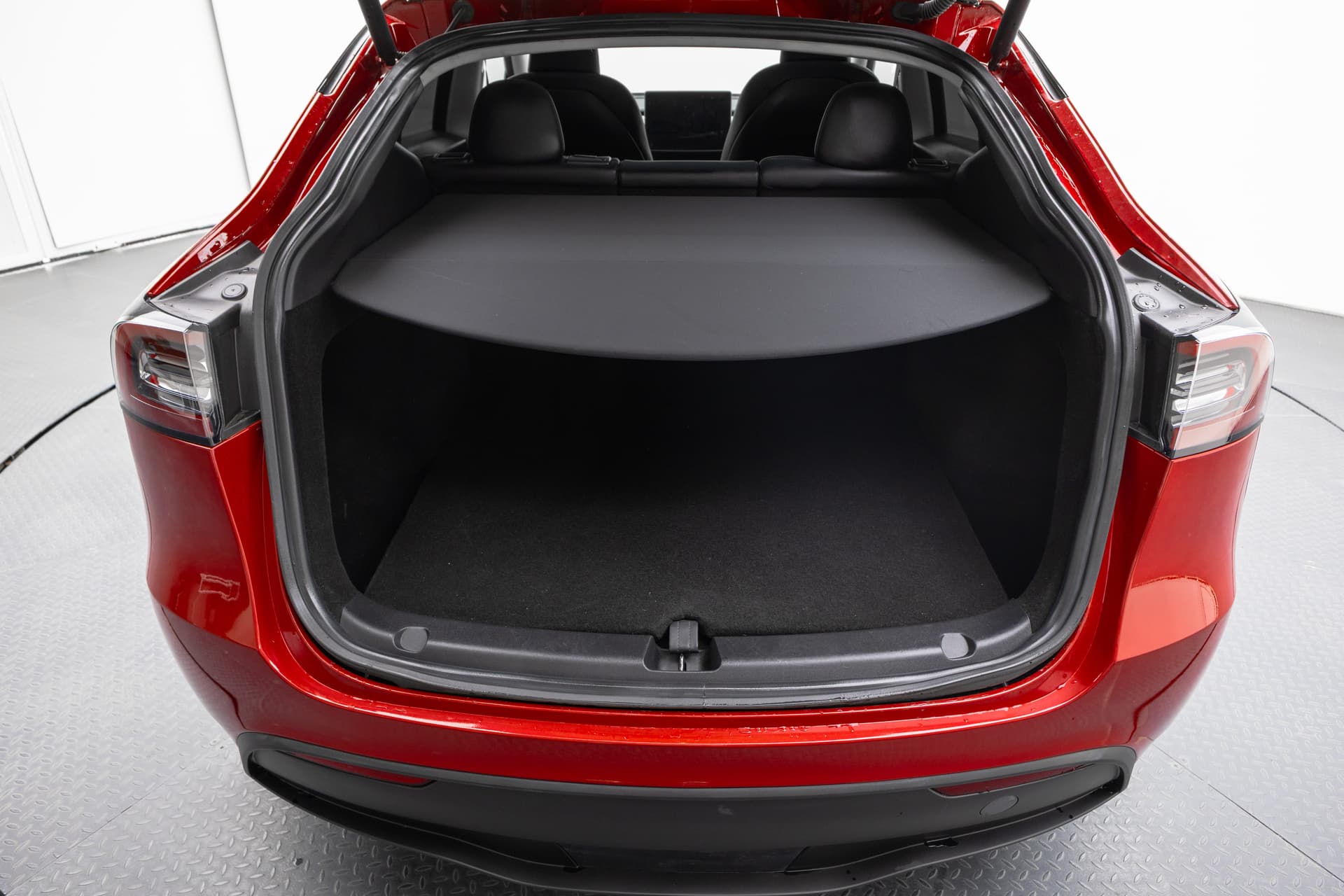 TESLA Model Y 2023 - 7