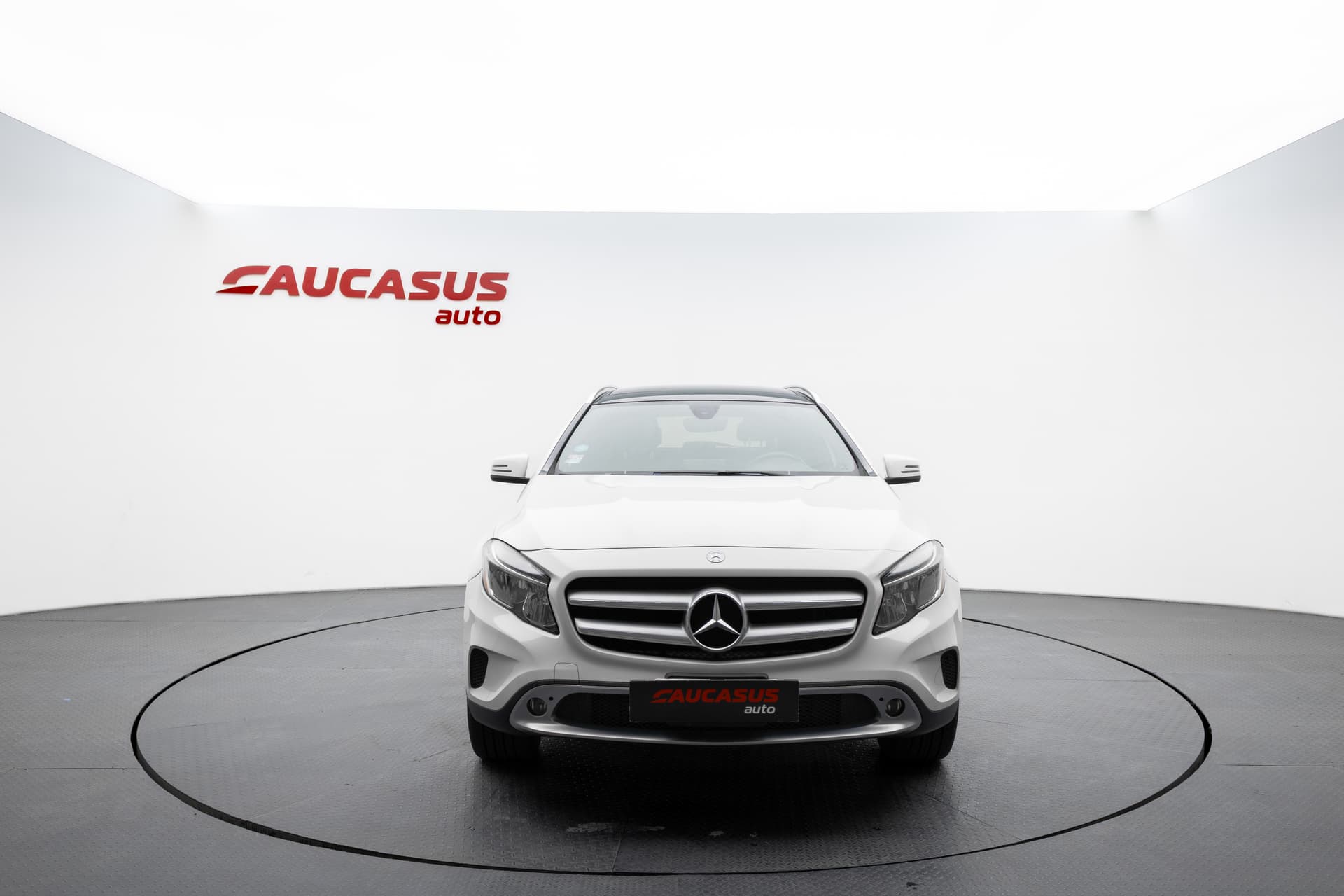 MERCEDES-BENZ GLA-Class 2016 - 2