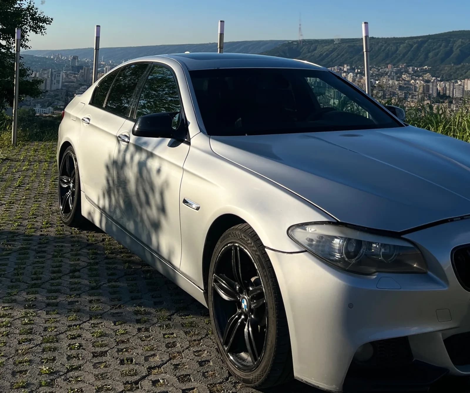 BMW 5 Series 2012 - 6