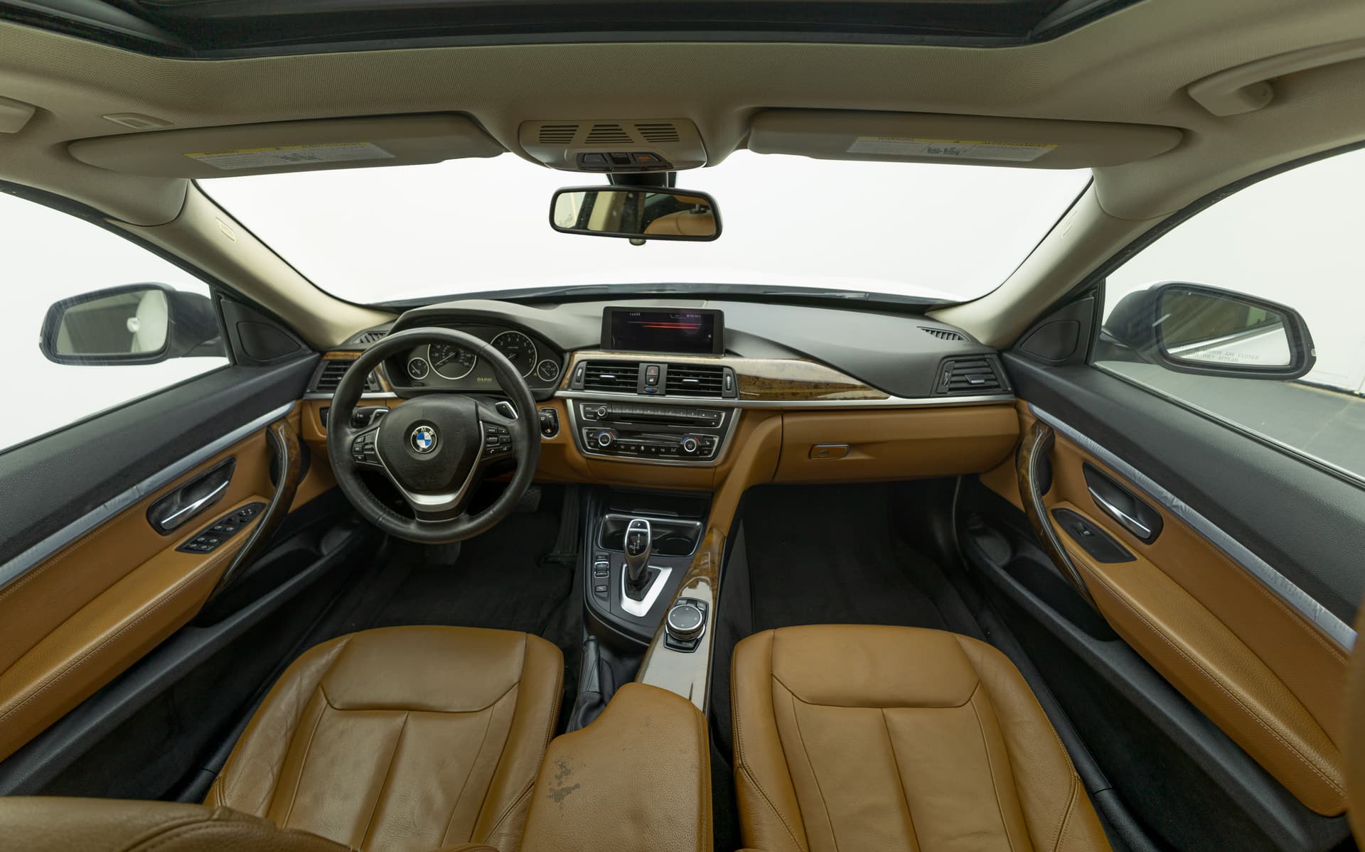 BMW 328i 2015 - 6