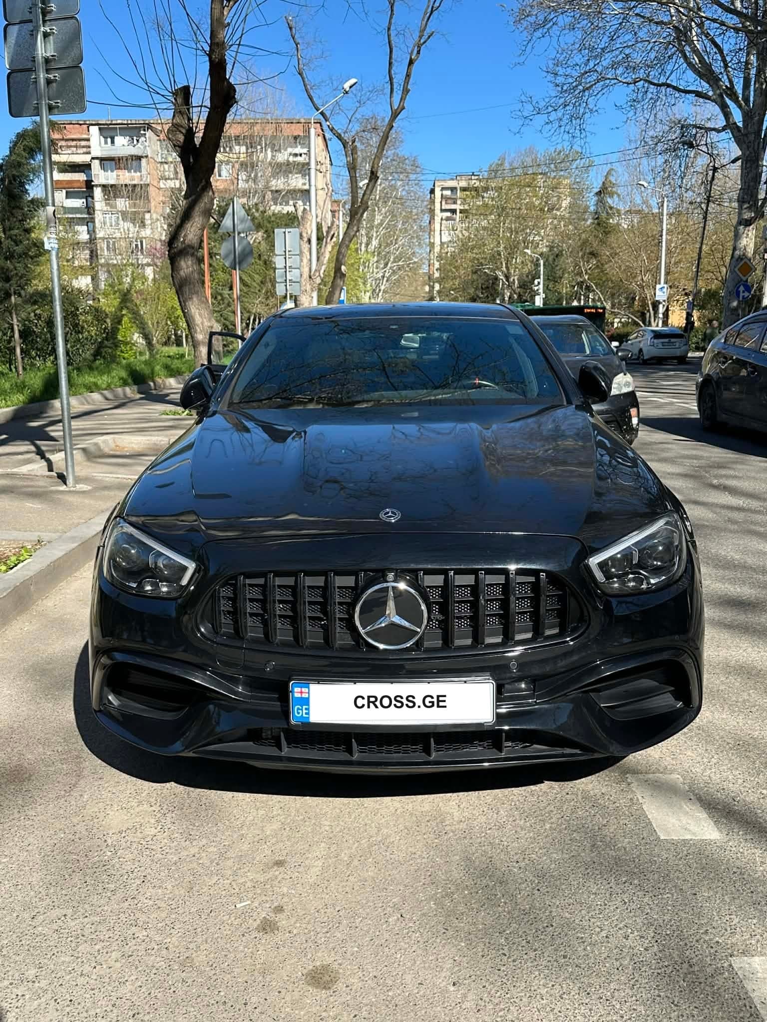 Mercedes-Benz E-Class 2019 - 2