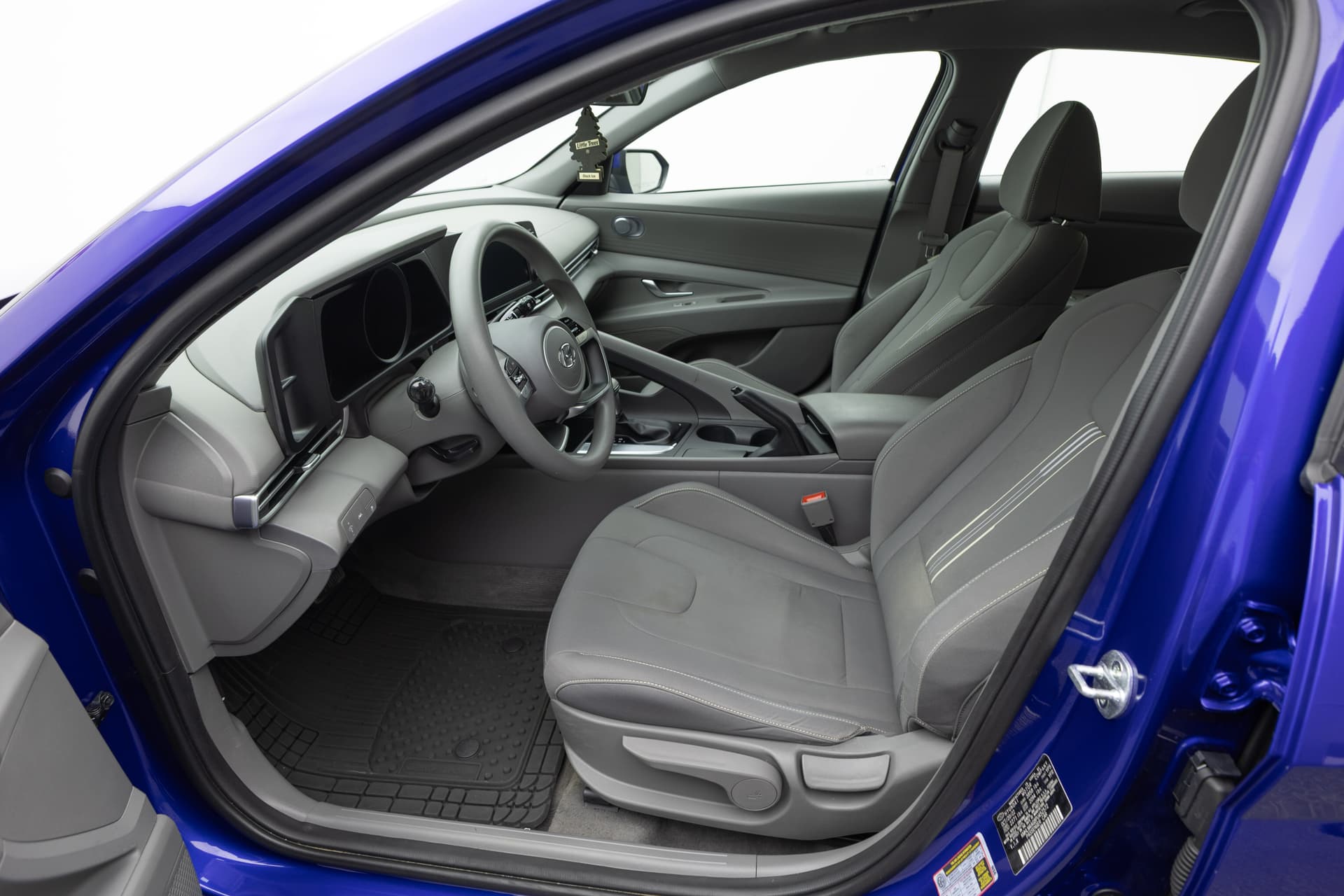 HYUNDAI Elantra 2023 - 6