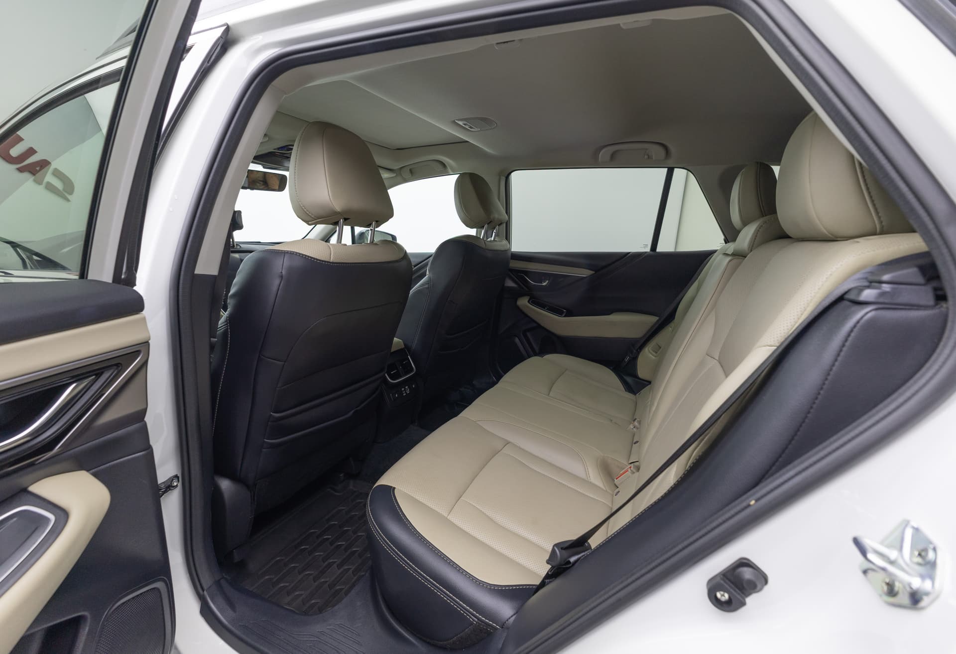 SUBARU Outback 2023 - 8