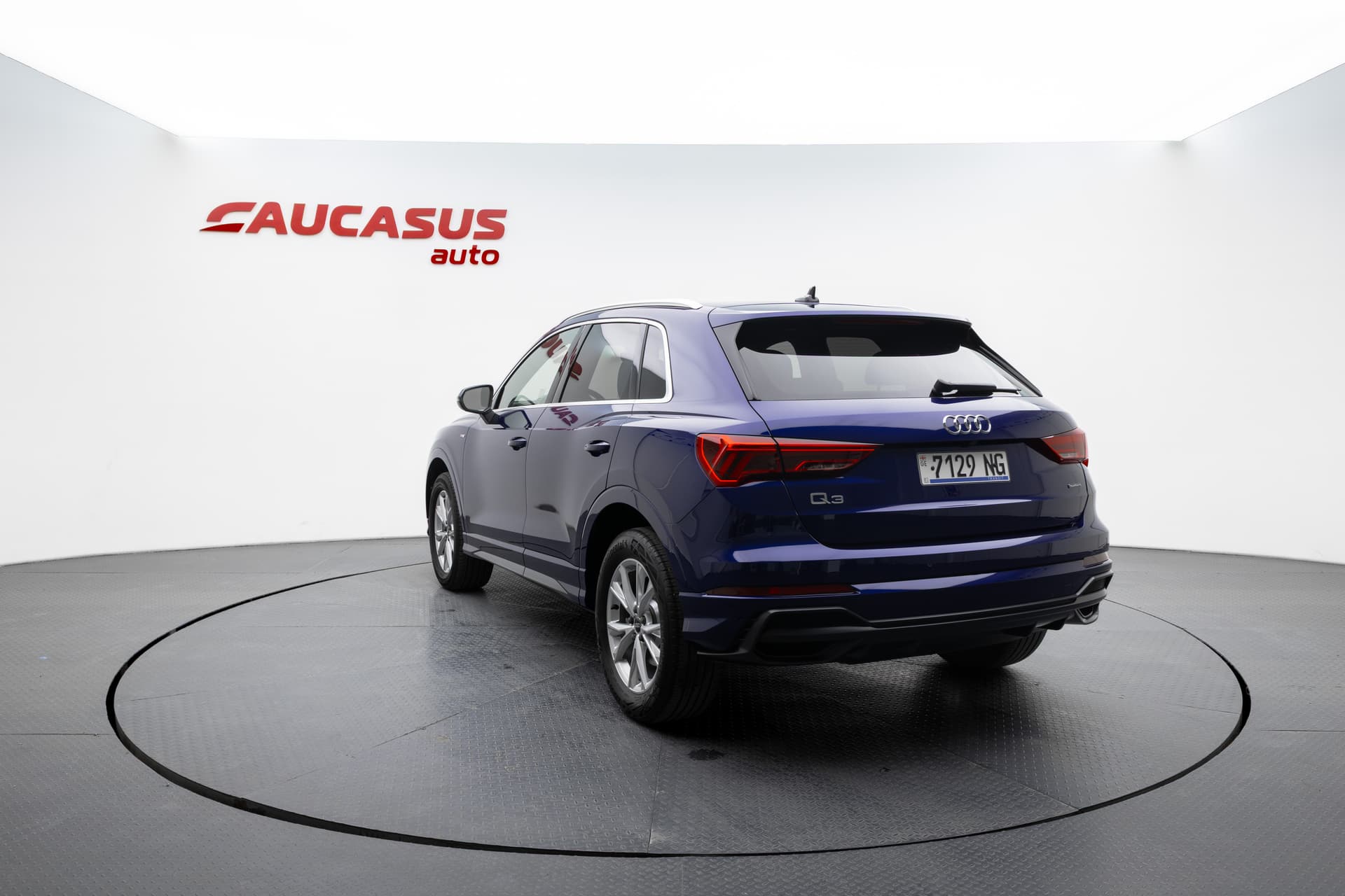AUDI Q3 2022 - 6