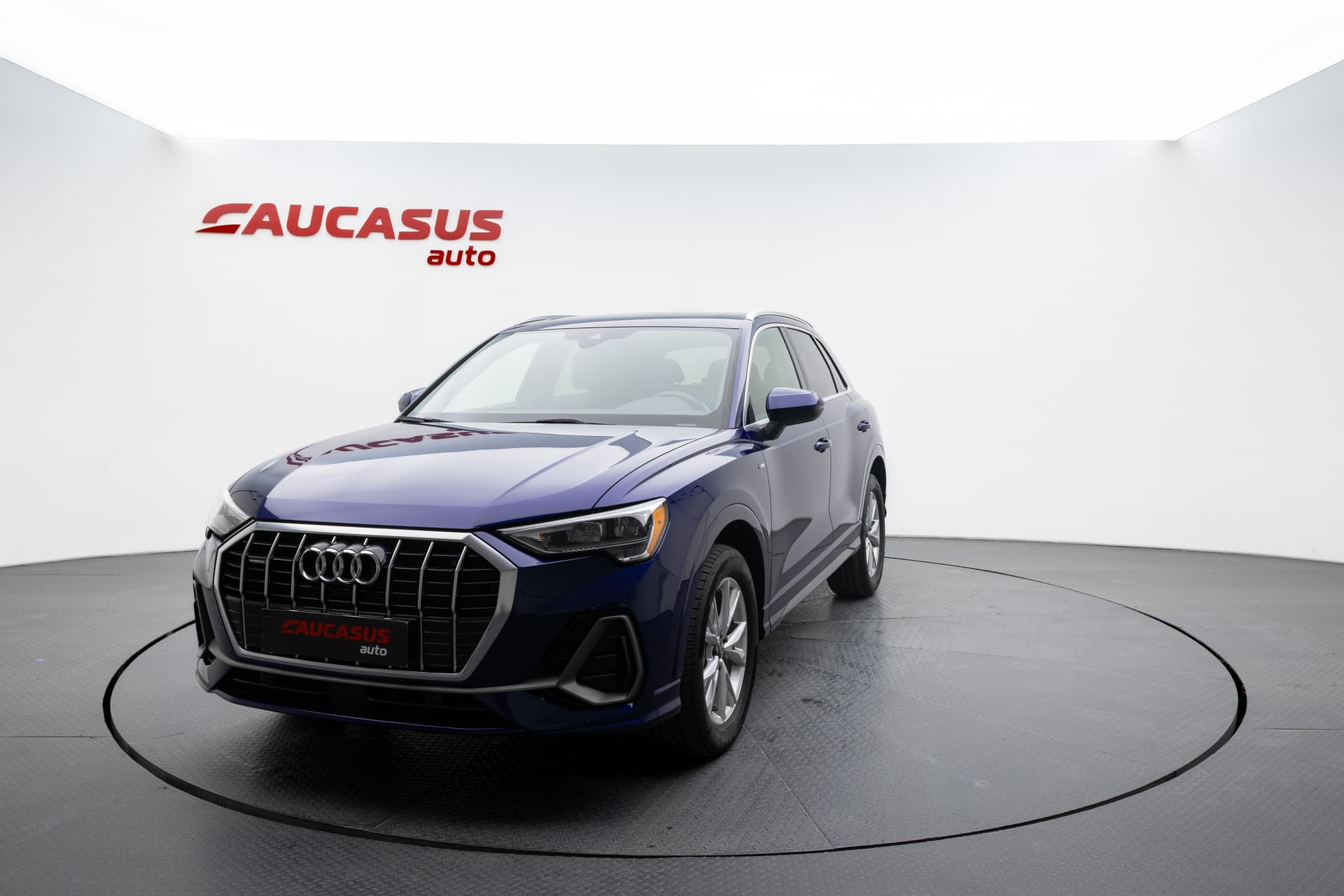 AUDI Q3 2022 - 1