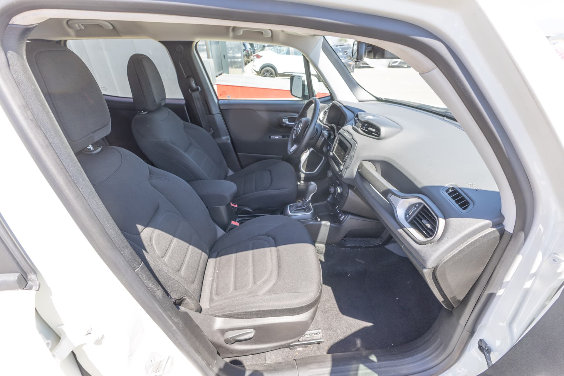 JEEP Renegade 2019 - 10