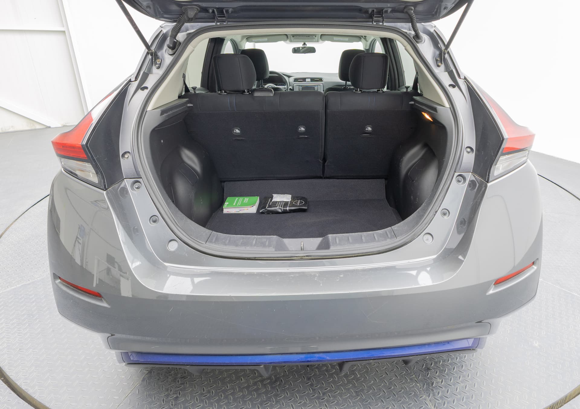 NISSAN Leaf 2018 - 10