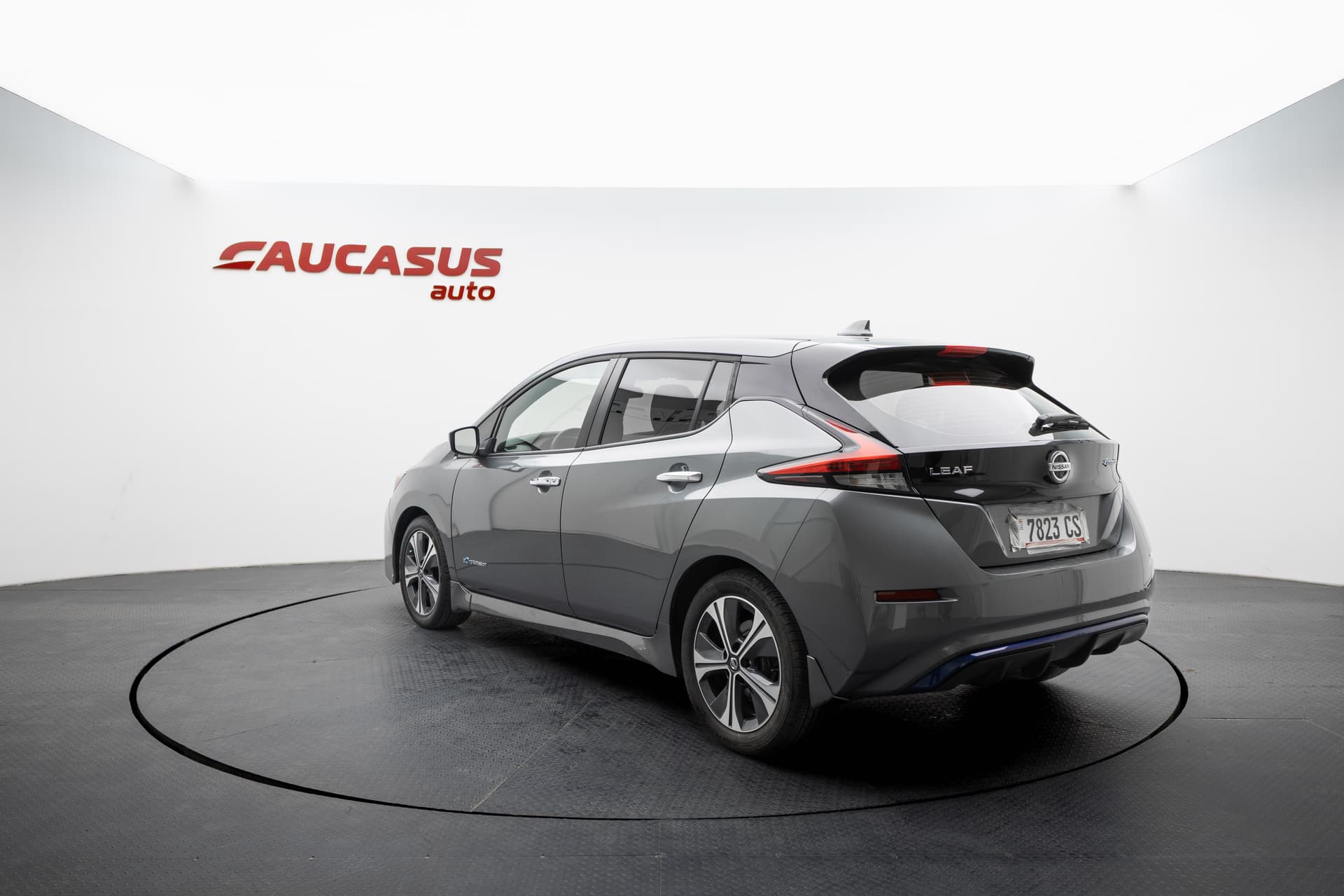 NISSAN Leaf 2018 - 6