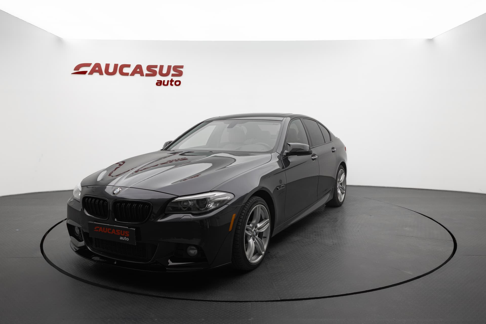 BMW 530i 2014 - 1