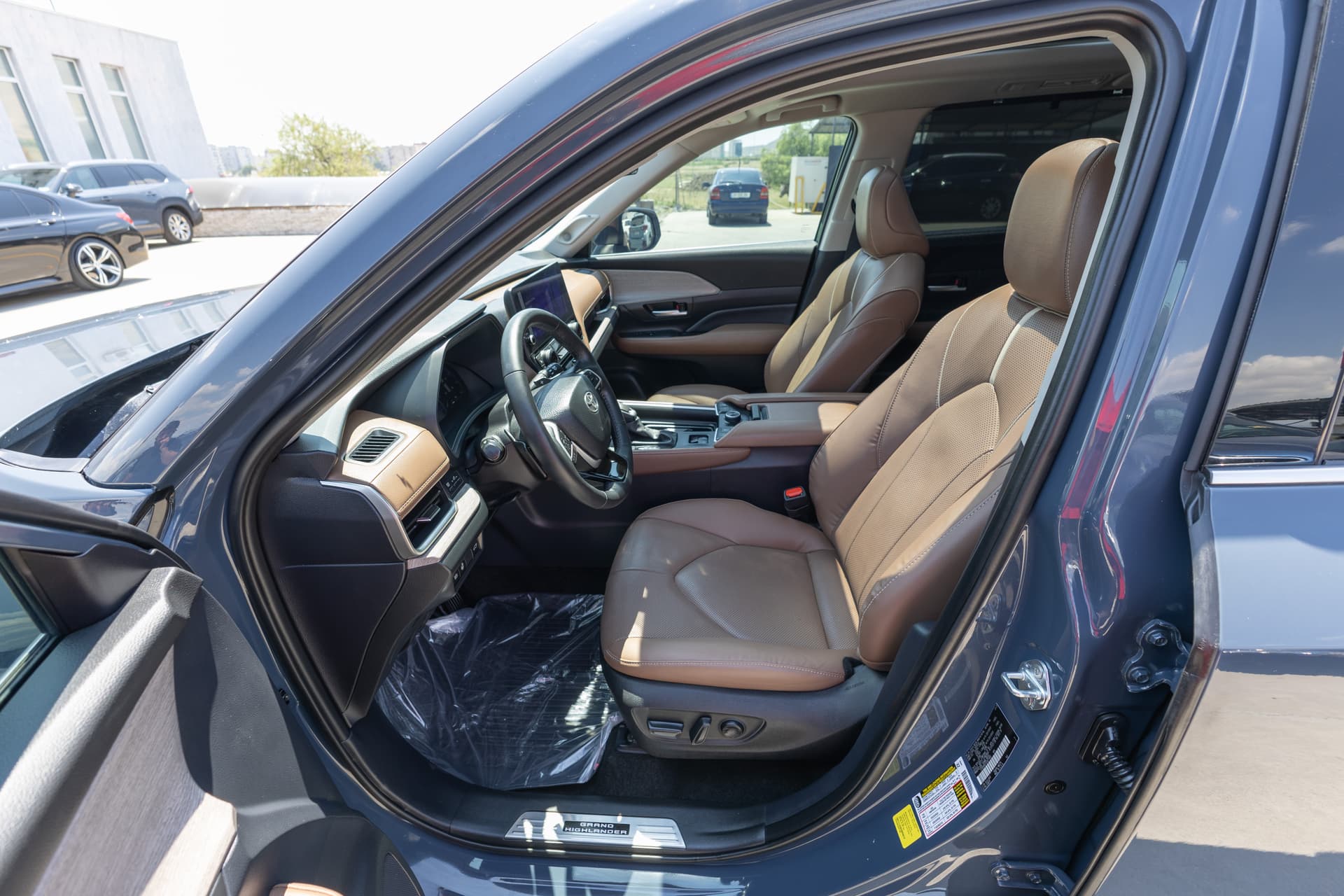 TOYOTA Grand Highlander 2025 - 10