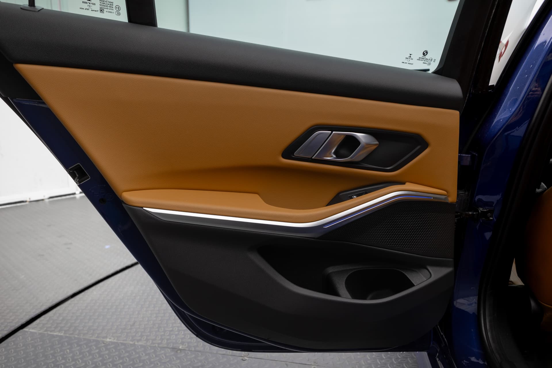 BMW 330xi 2022 - 9