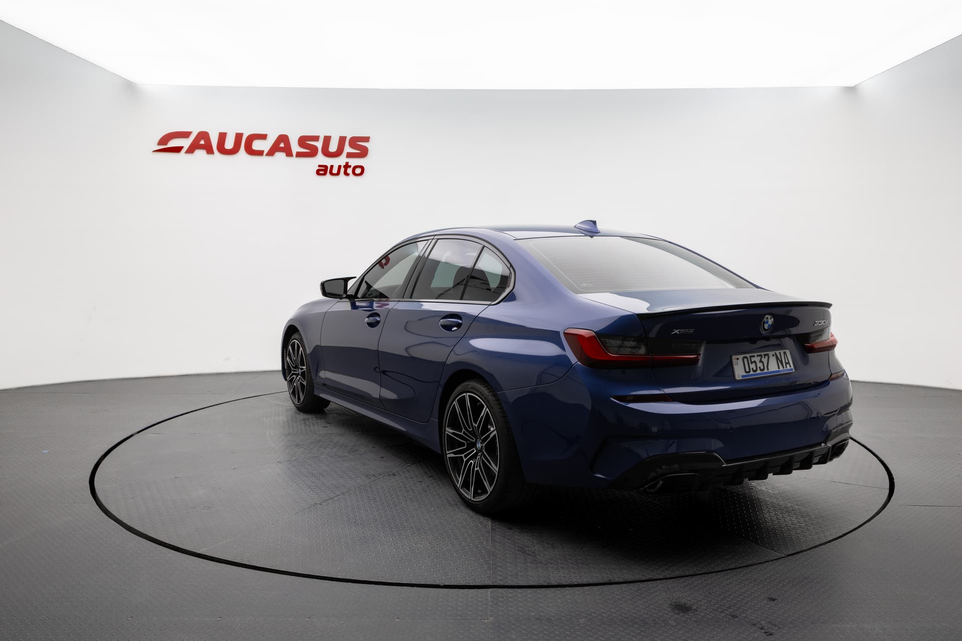 BMW 330xi 2022 - 6