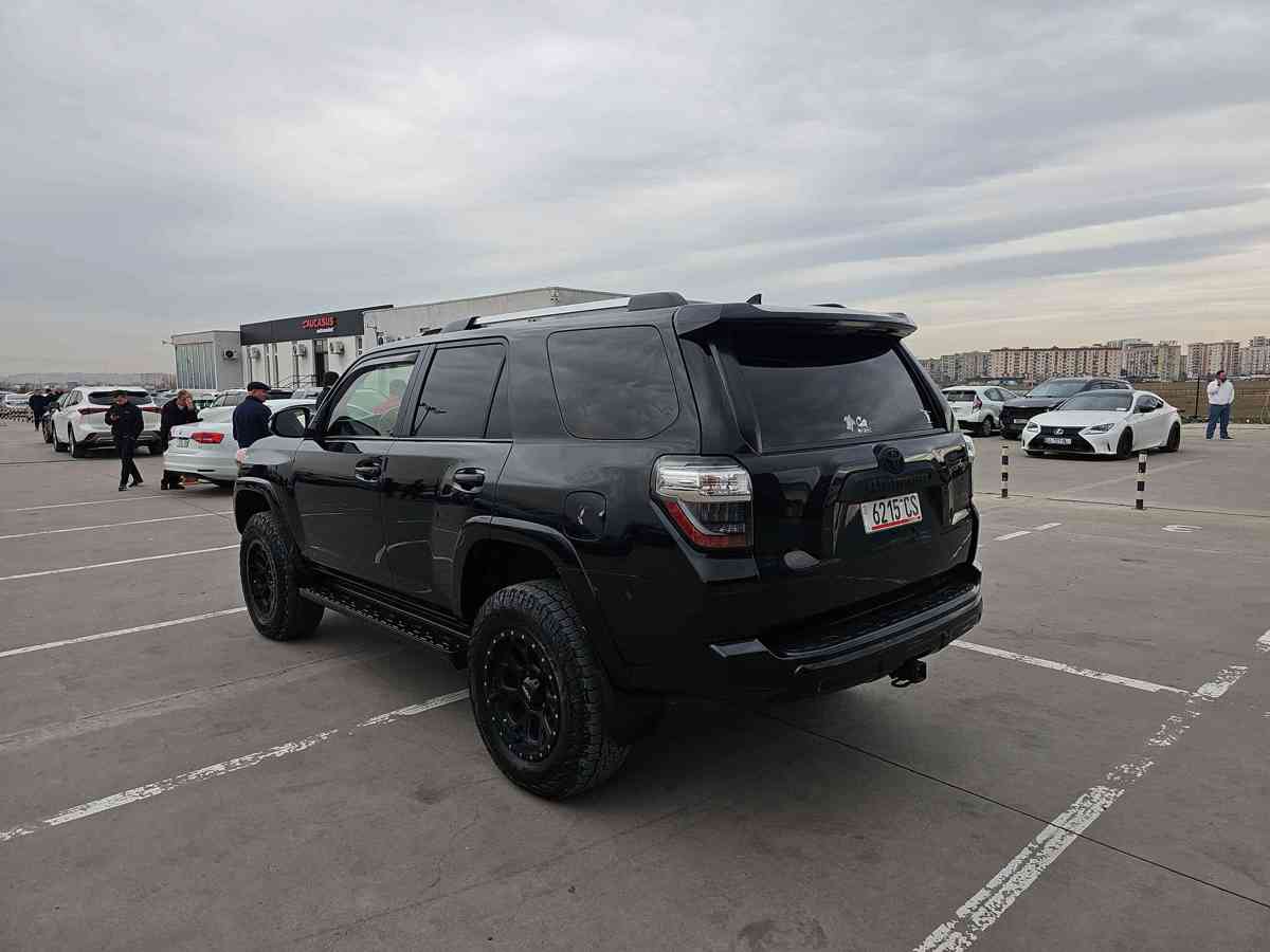 TOYOTA 4-Runner 2015 - 6