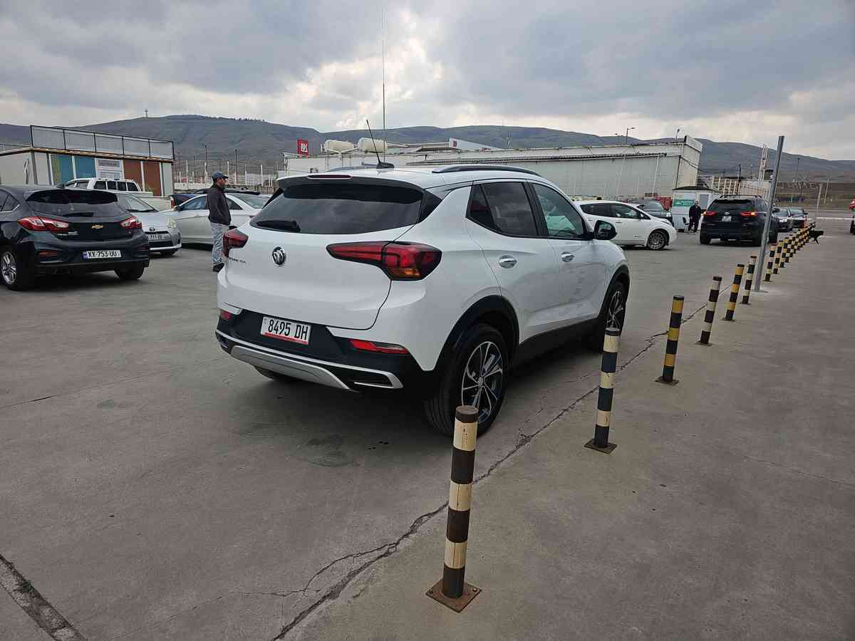 BUICK Encore 2022 - 4