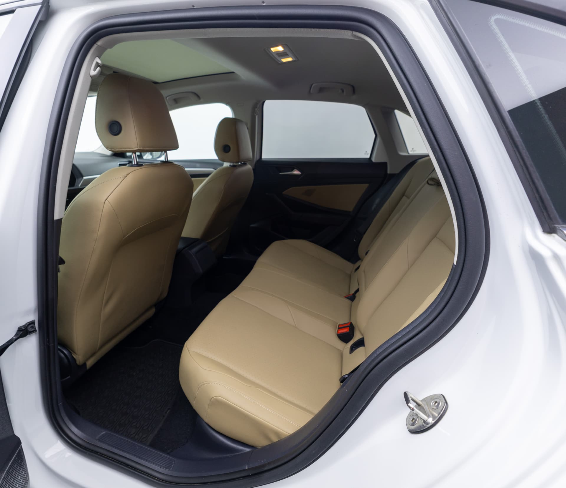 VOLKSWAGEN Jetta 2020 - 8