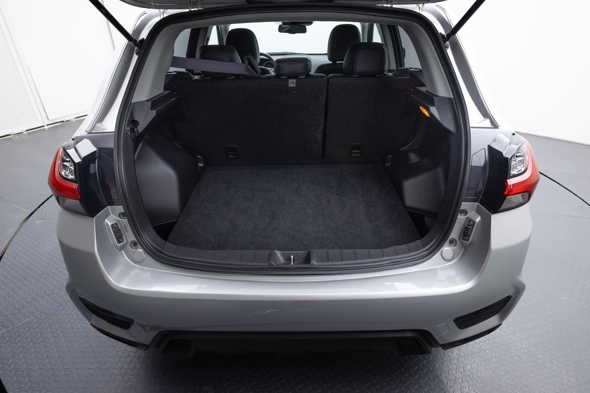 MITSUBISHI Outlander Sport 2022 - 8