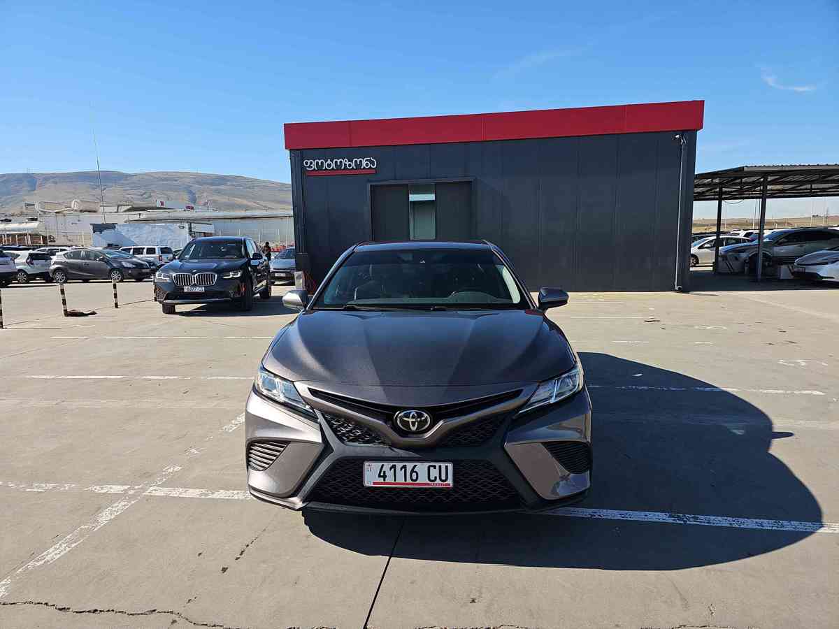 TOYOTA Camry 2020 - 2