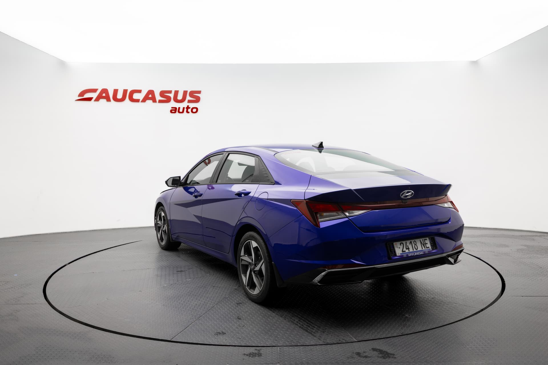 HYUNDAI Elantra 2023 - 6