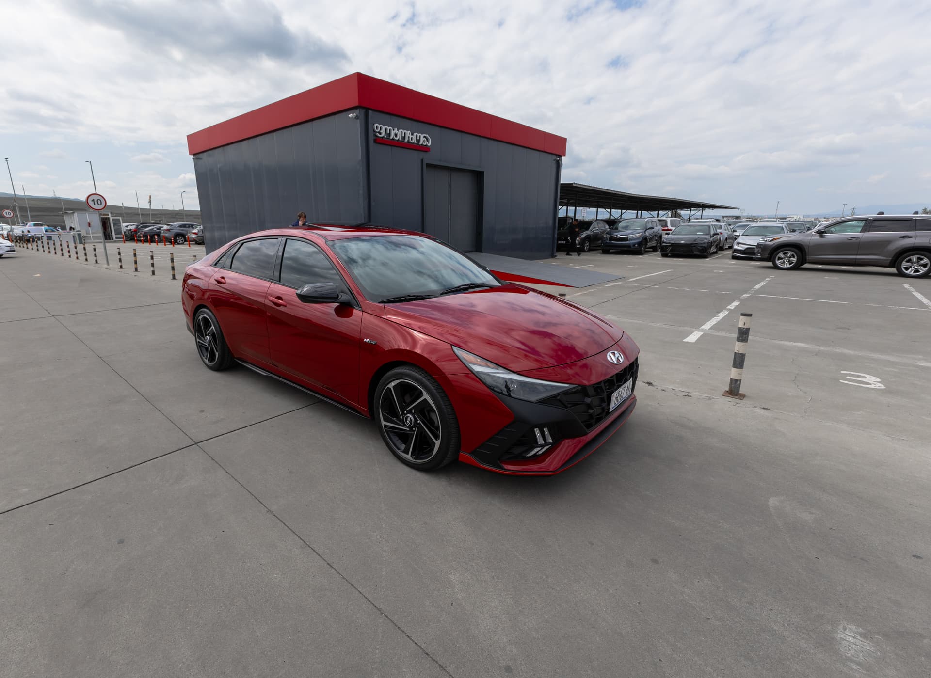 HYUNDAI Elantra 2023 - 3