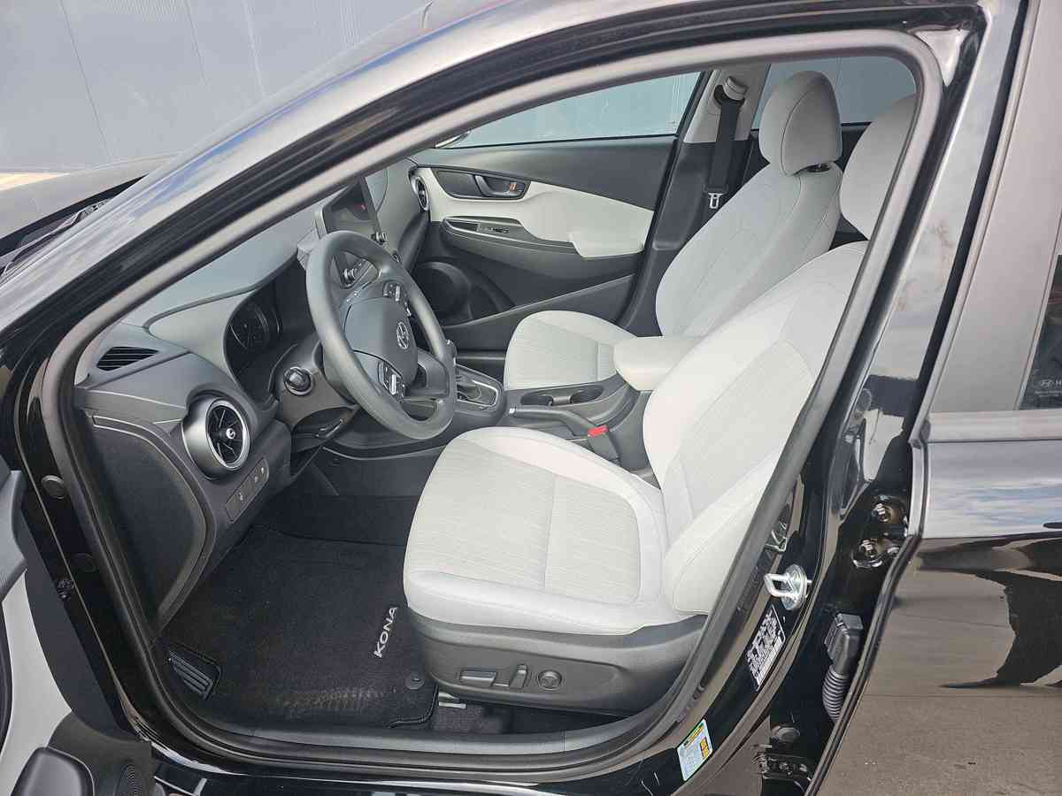 HYUNDAI Kona 2023 - 9