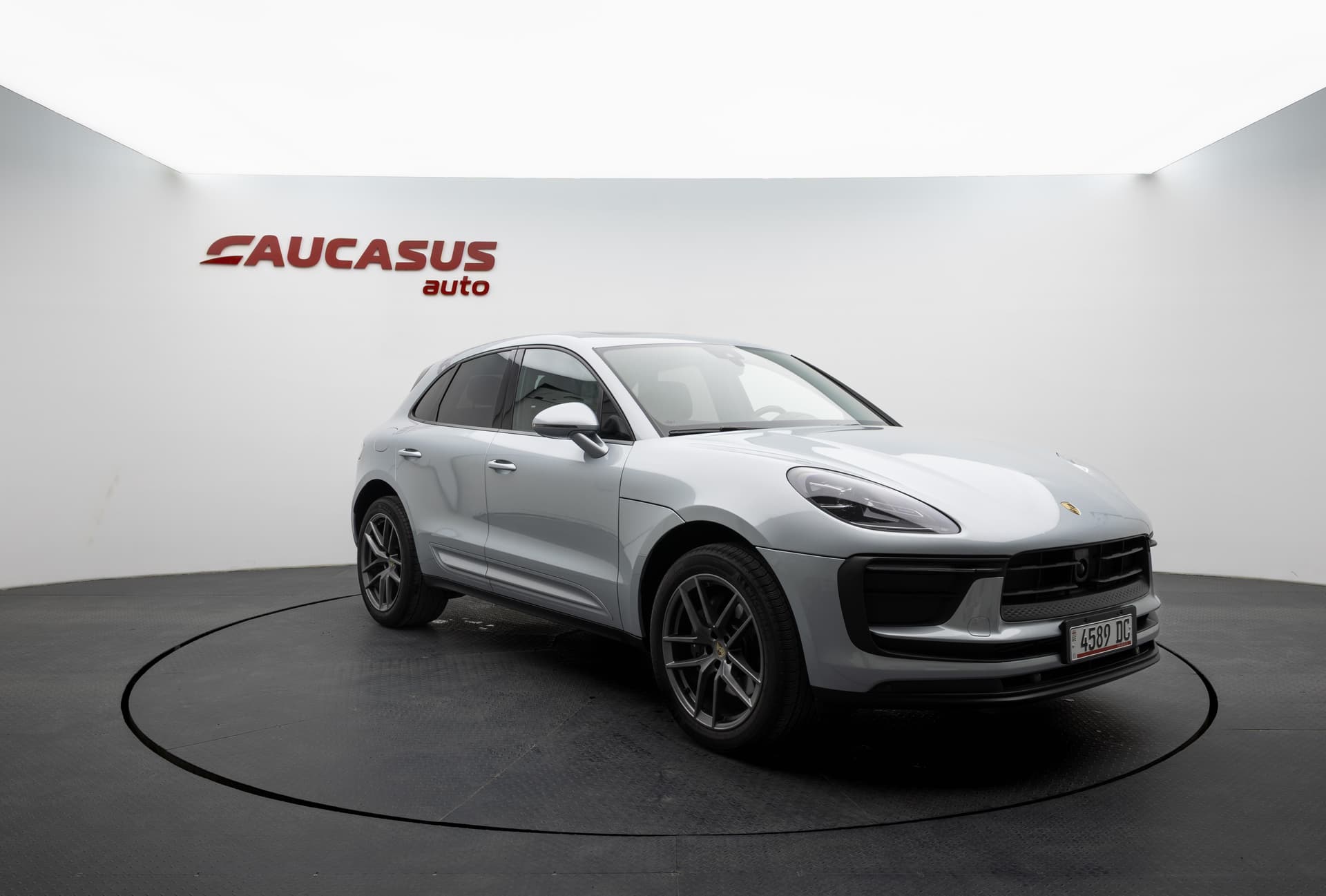 PORSCHE Macan 2023 - 3
