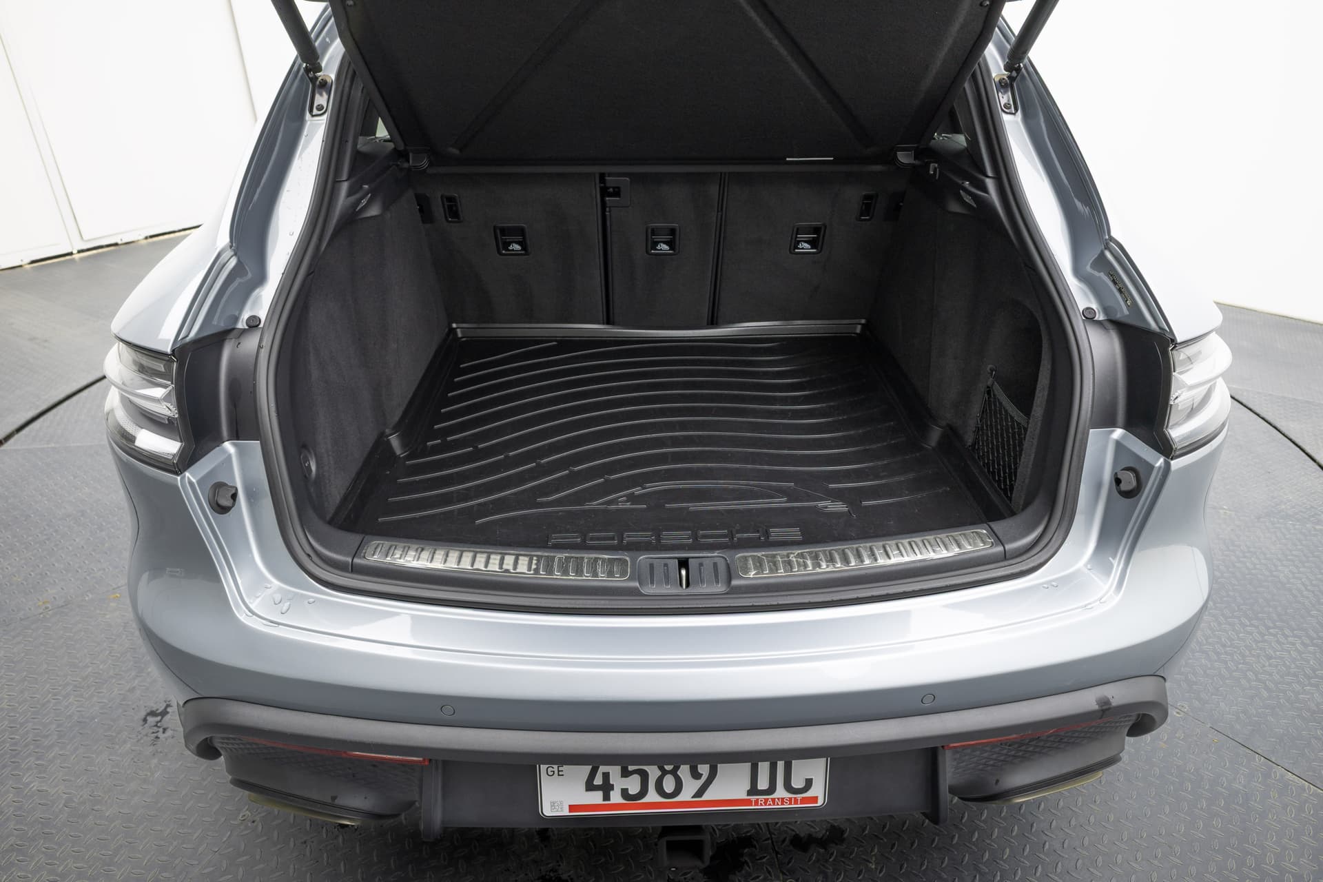 PORSCHE Macan 2023 - 8