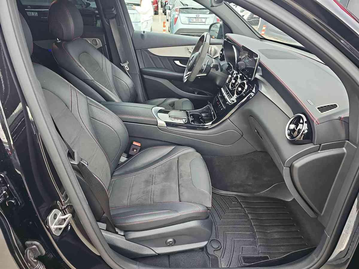 MERCEDES-BENZ GLC-Class 2023 - 4