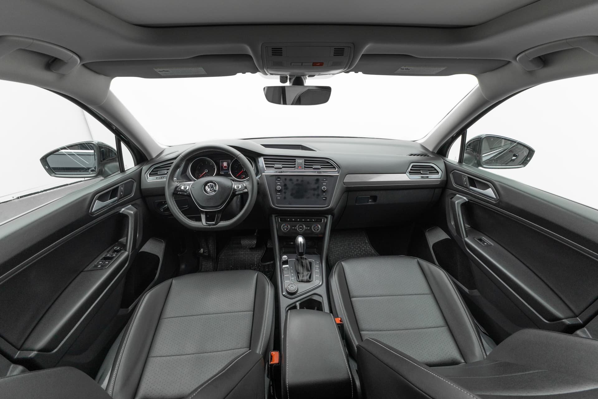 VOLKSWAGEN Tiguan 2021 - 9