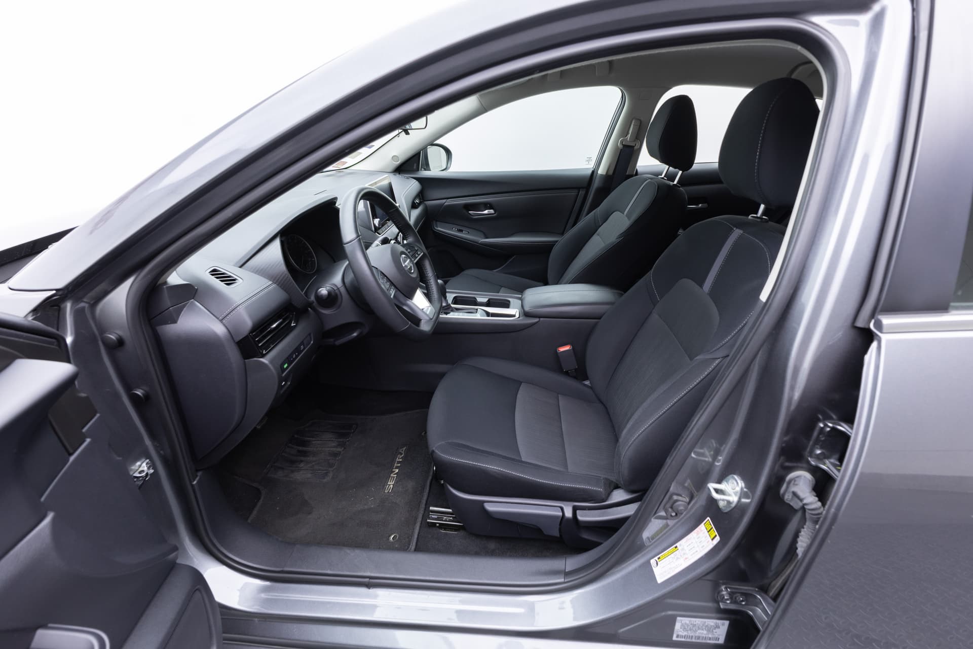 NISSAN Sentra 2023 - 10