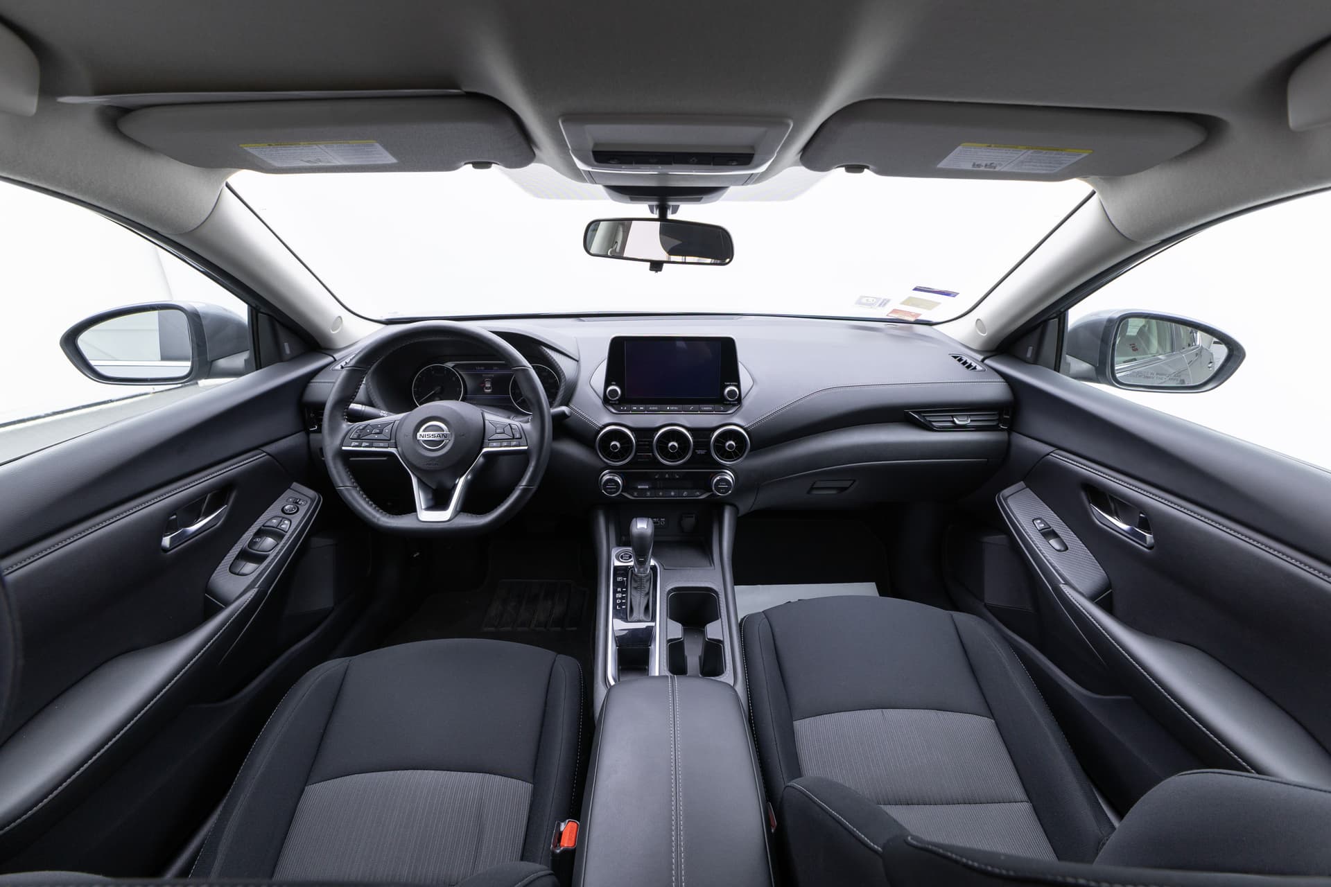 NISSAN Sentra 2023 - 9