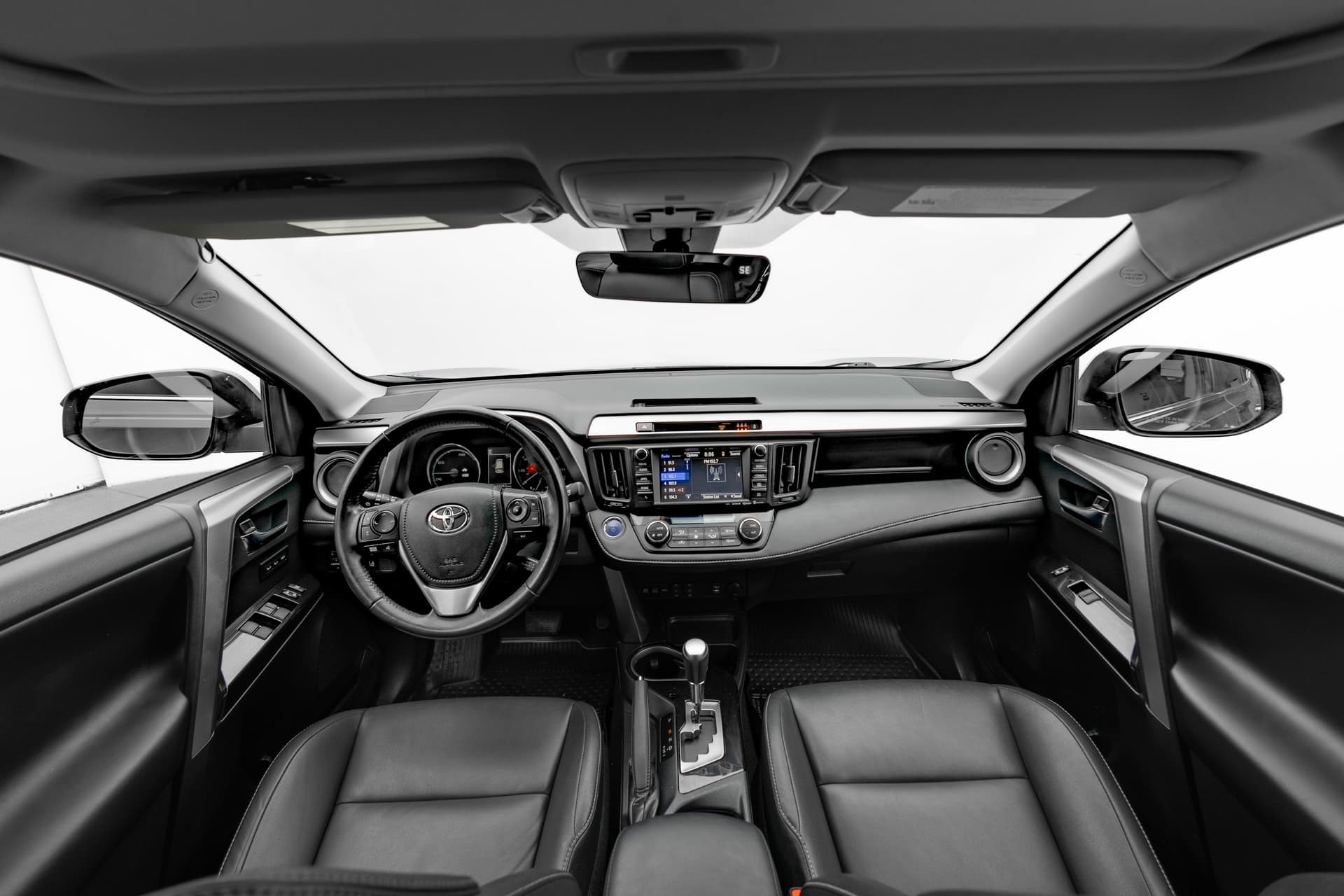 TOYOTA RAV4 2018 - 9