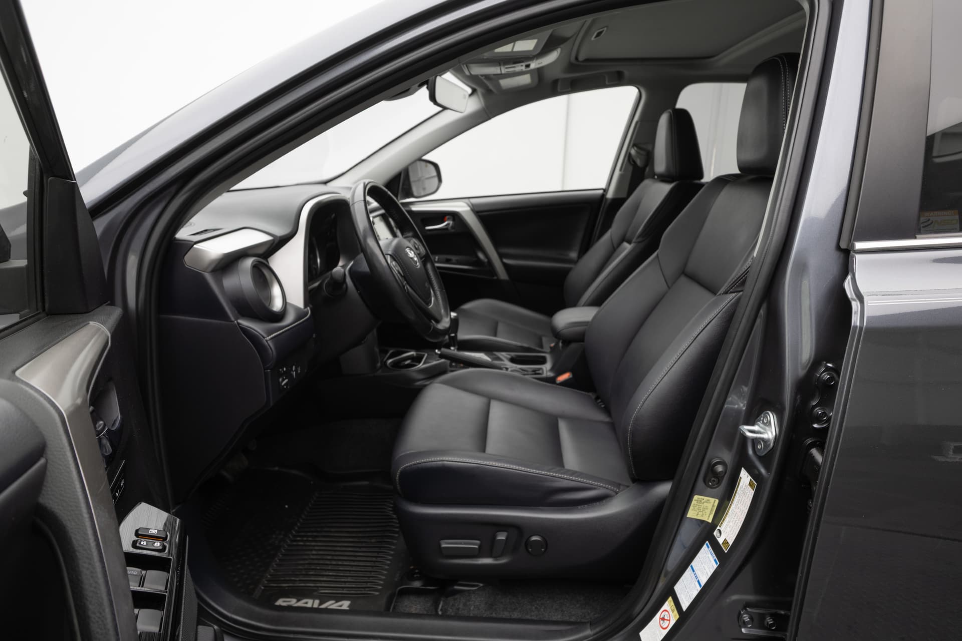 TOYOTA RAV4 2018 - 10