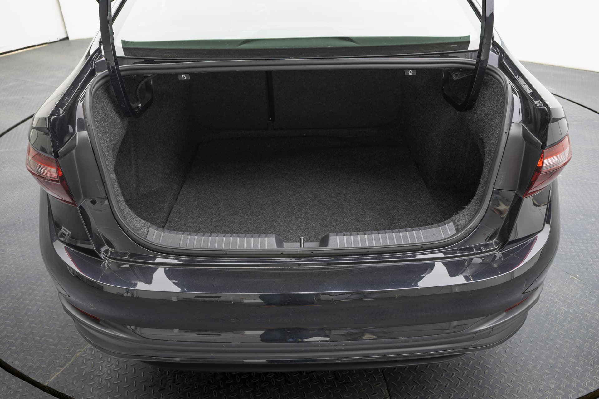 VOLKSWAGEN Jetta 2024 - 7