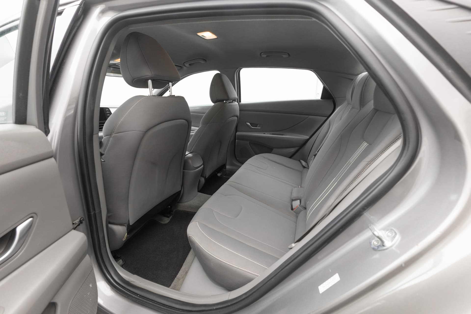 HYUNDAI Elantra 2022 - 8