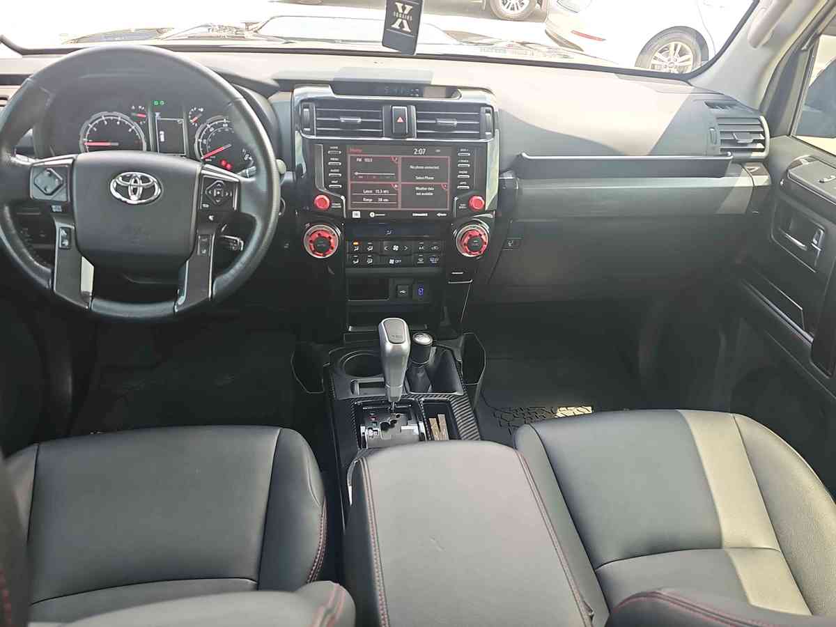TOYOTA 4-Runner 2023 - 8