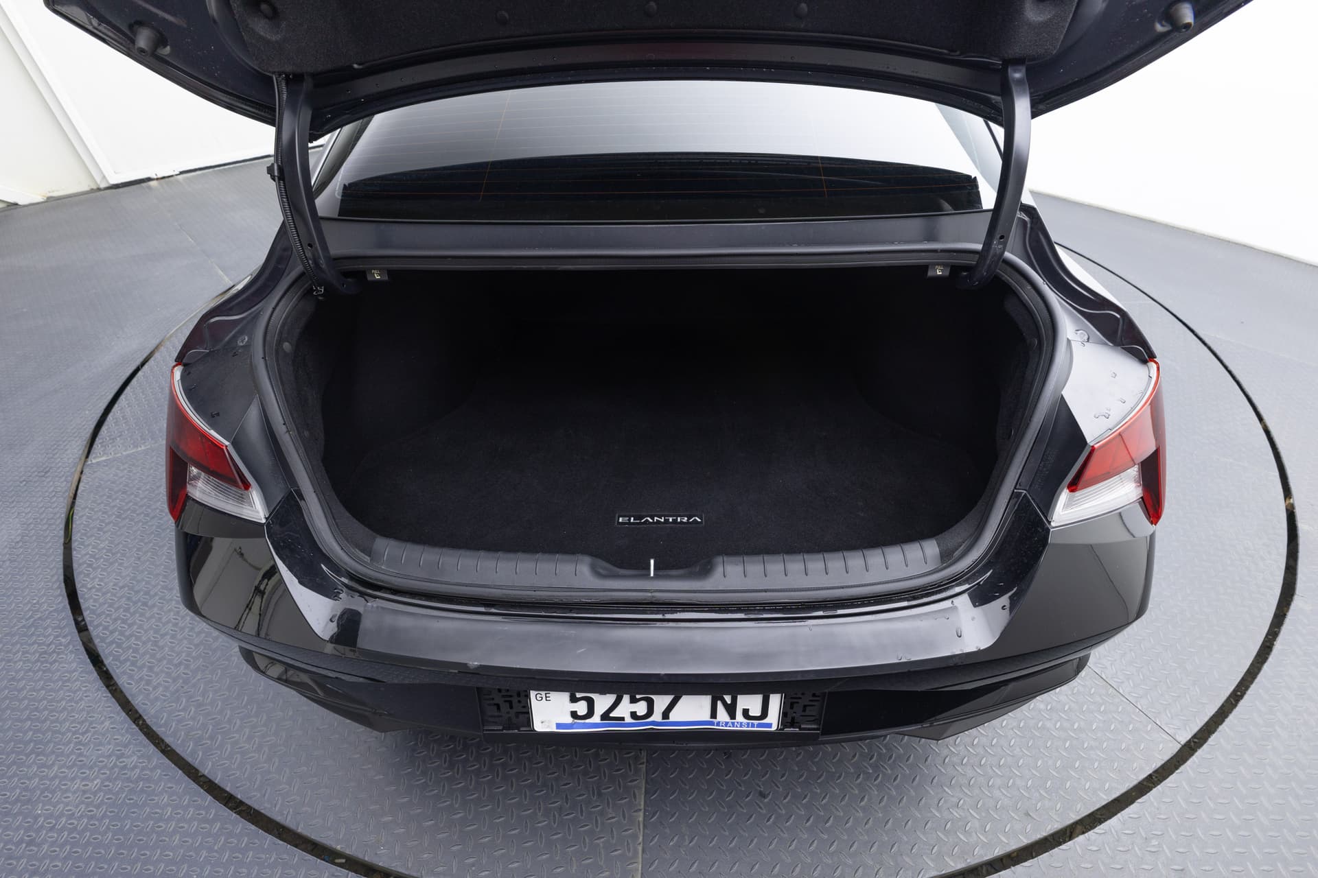 HYUNDAI Elantra 2022 - 7