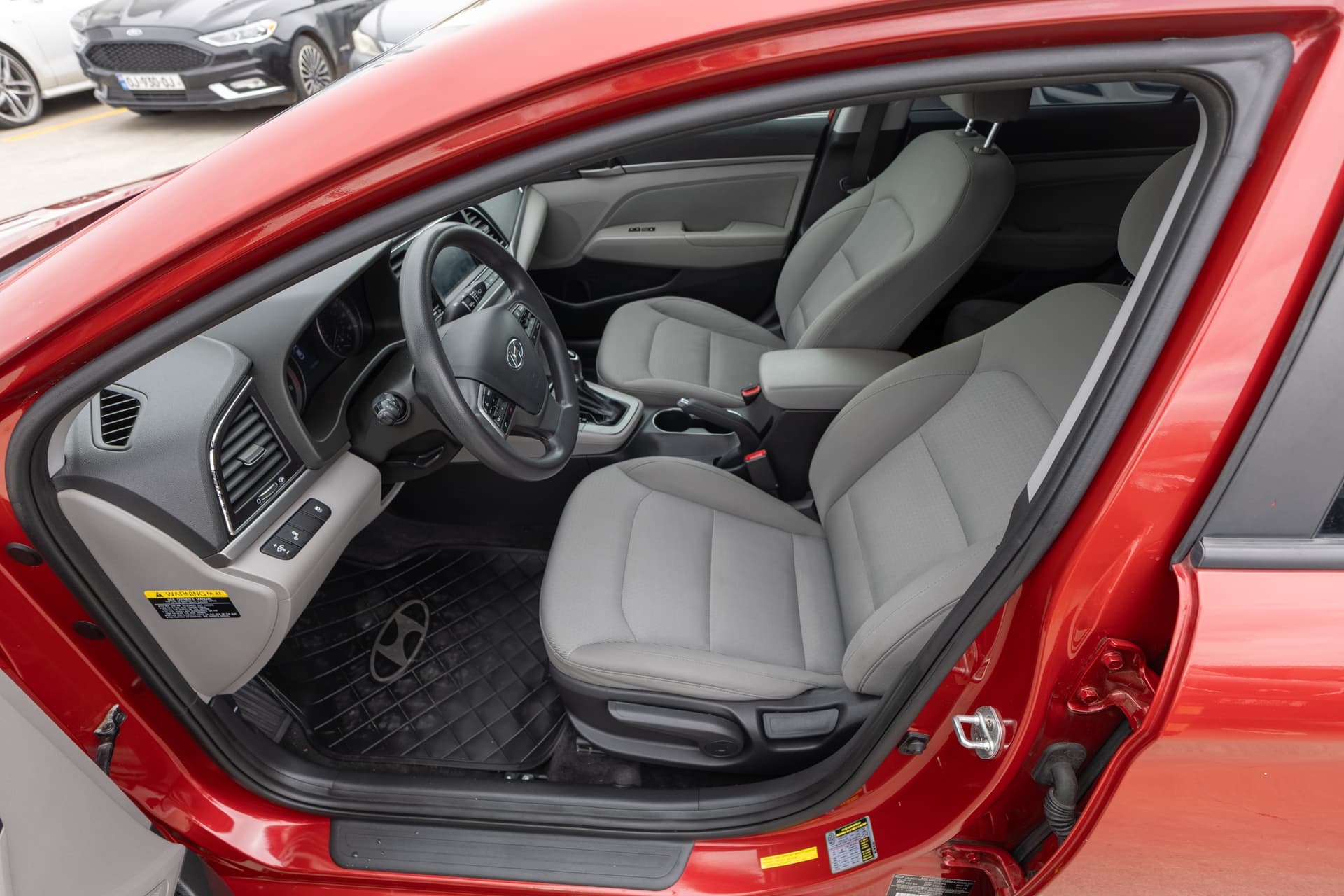 HYUNDAI Elantra 2018 - 9